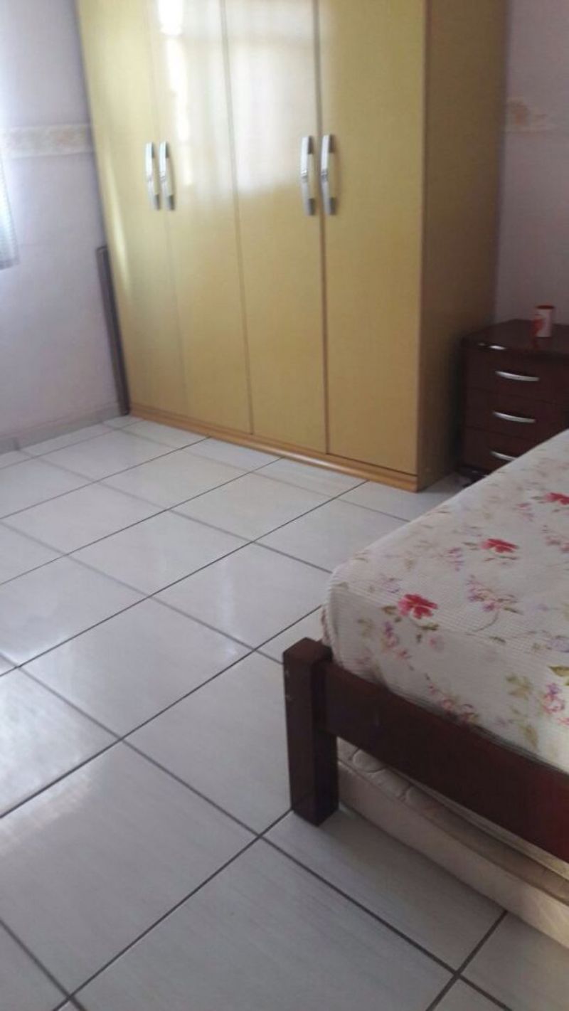 Casa à venda com 4 quartos, 300m² - Foto 10