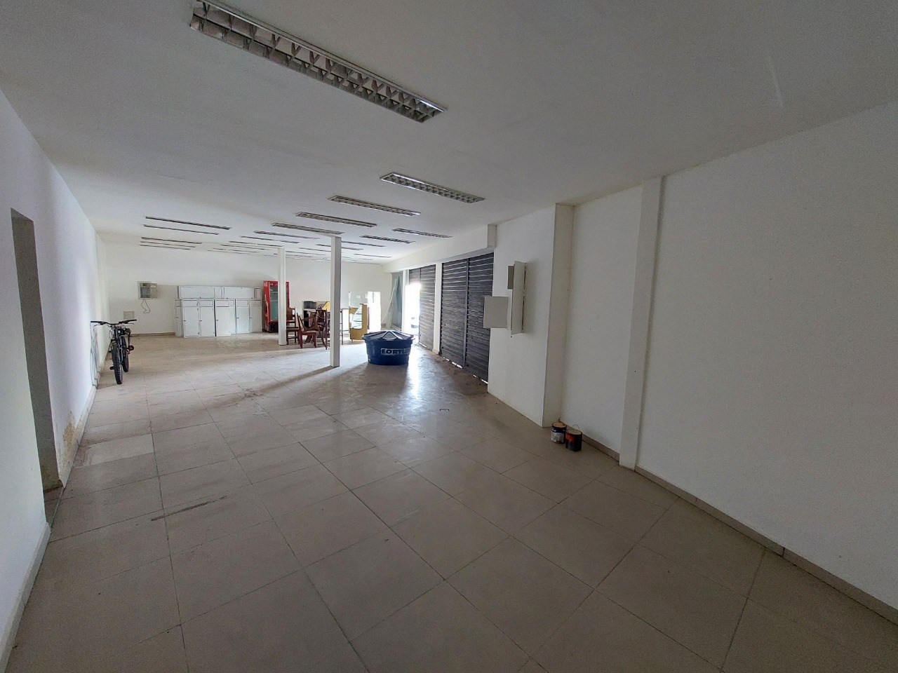 Loja-Salão para alugar com 1 quarto, 110m² - Foto 1