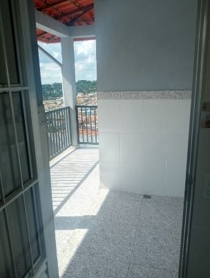 Casa à venda com 2 quartos, 92m² - Foto 9