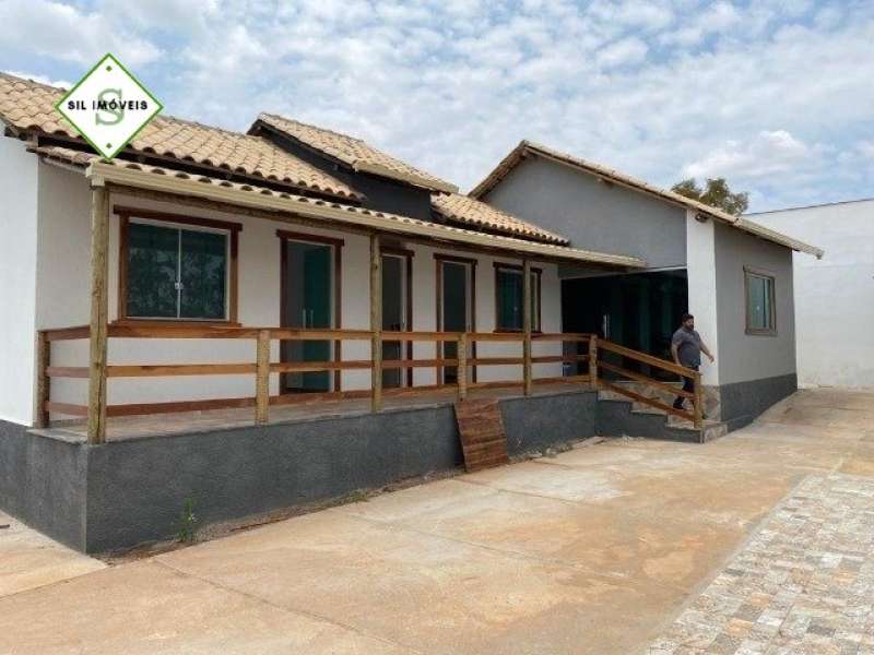 Chácara à venda com 2 quartos, 1000m² - Foto 2