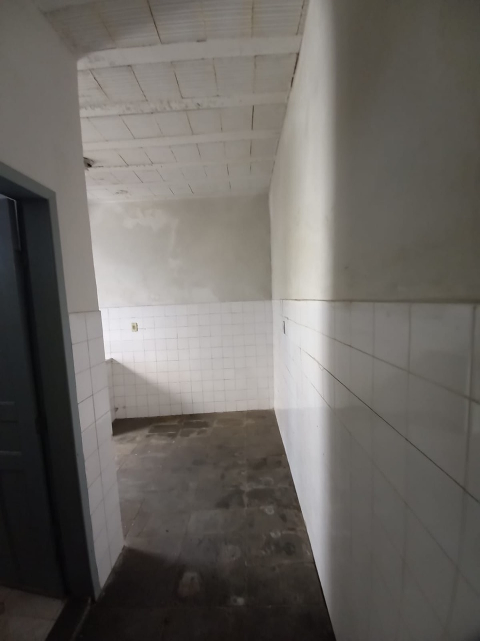 Casa à venda com 3 quartos, 360m² - Foto 5