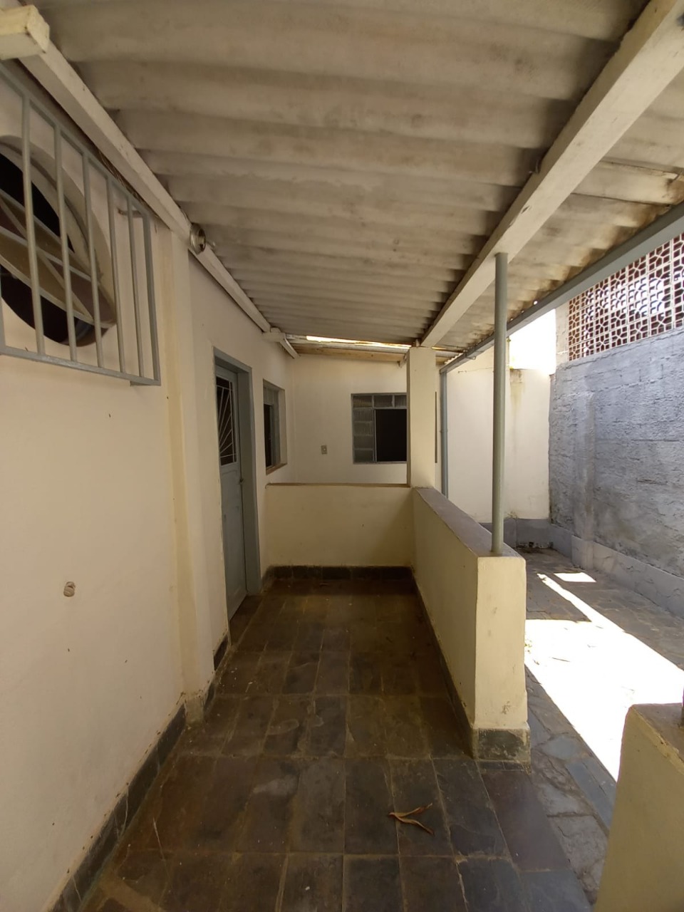 Casa à venda com 3 quartos, 360m² - Foto 10