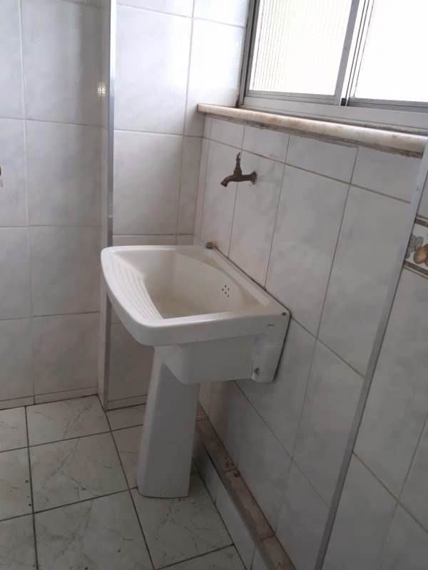 Apartamento à venda com 2 quartos, 55m² - Foto 13