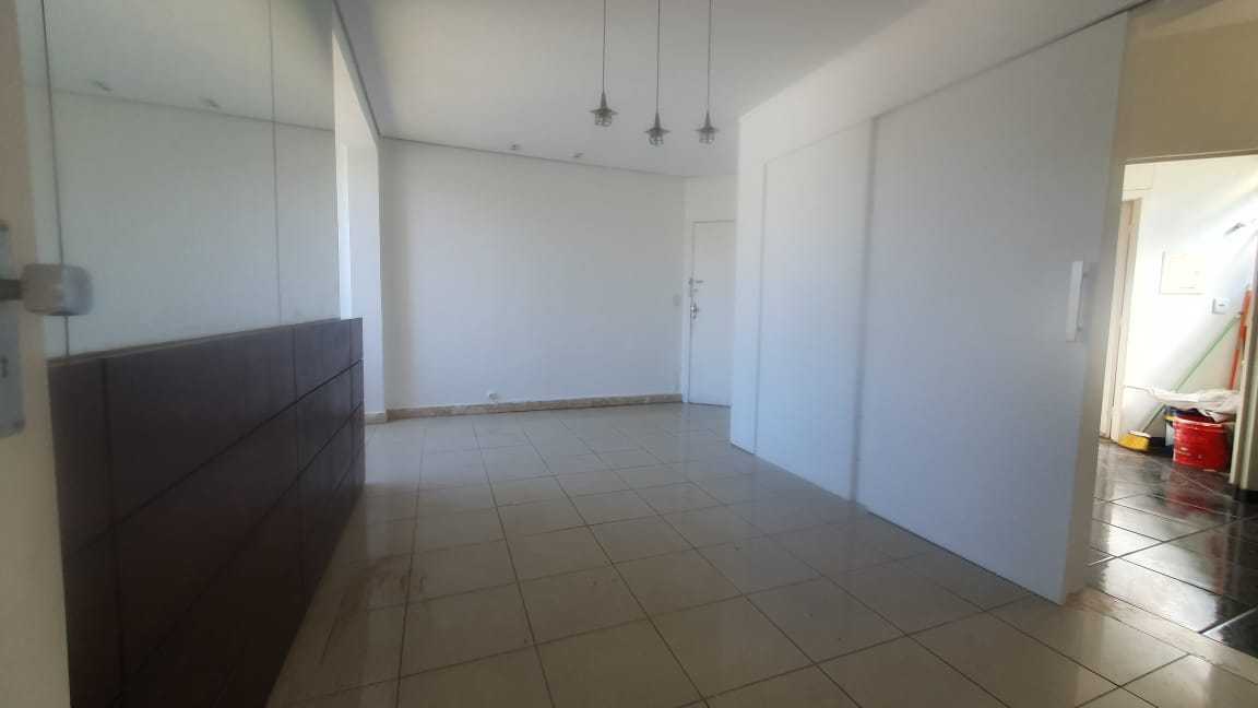 Apartamento à venda com 3 quartos, 80m² - Foto 19