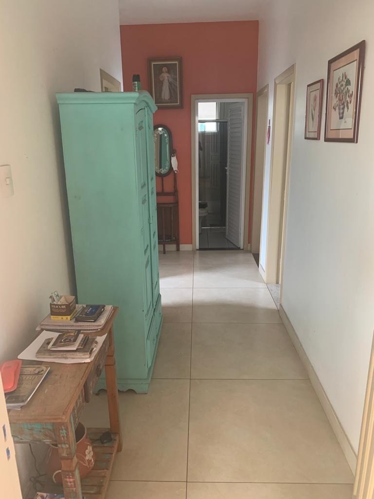 Casa à venda com 4 quartos, 219m² - Foto 8