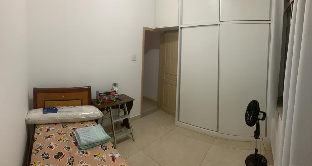 Casa à venda com 4 quartos, 219m² - Foto 7