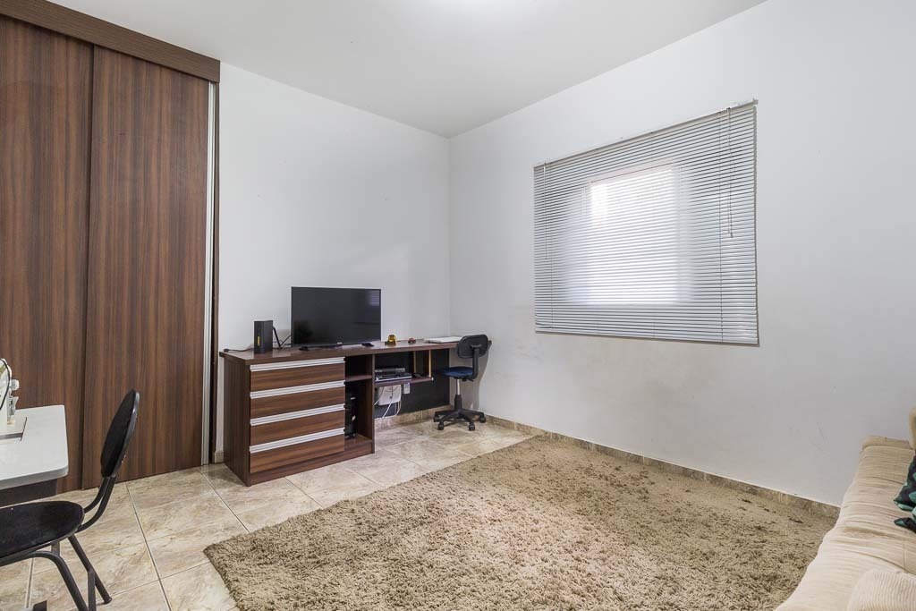 Casa à venda com 5 quartos, 320m² - Foto 24