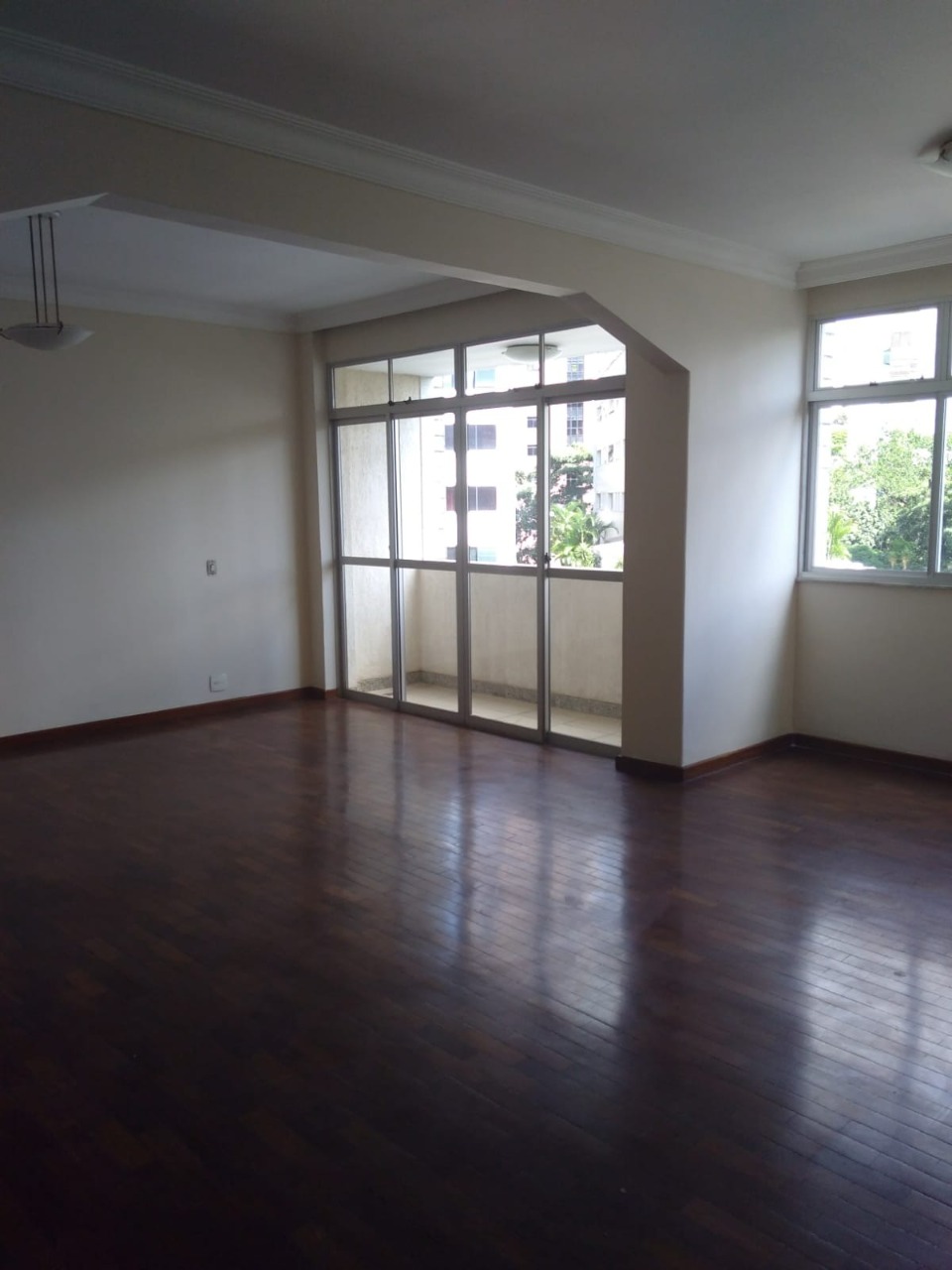 Apartamento à venda com 4 quartos, 180m² - Foto 6