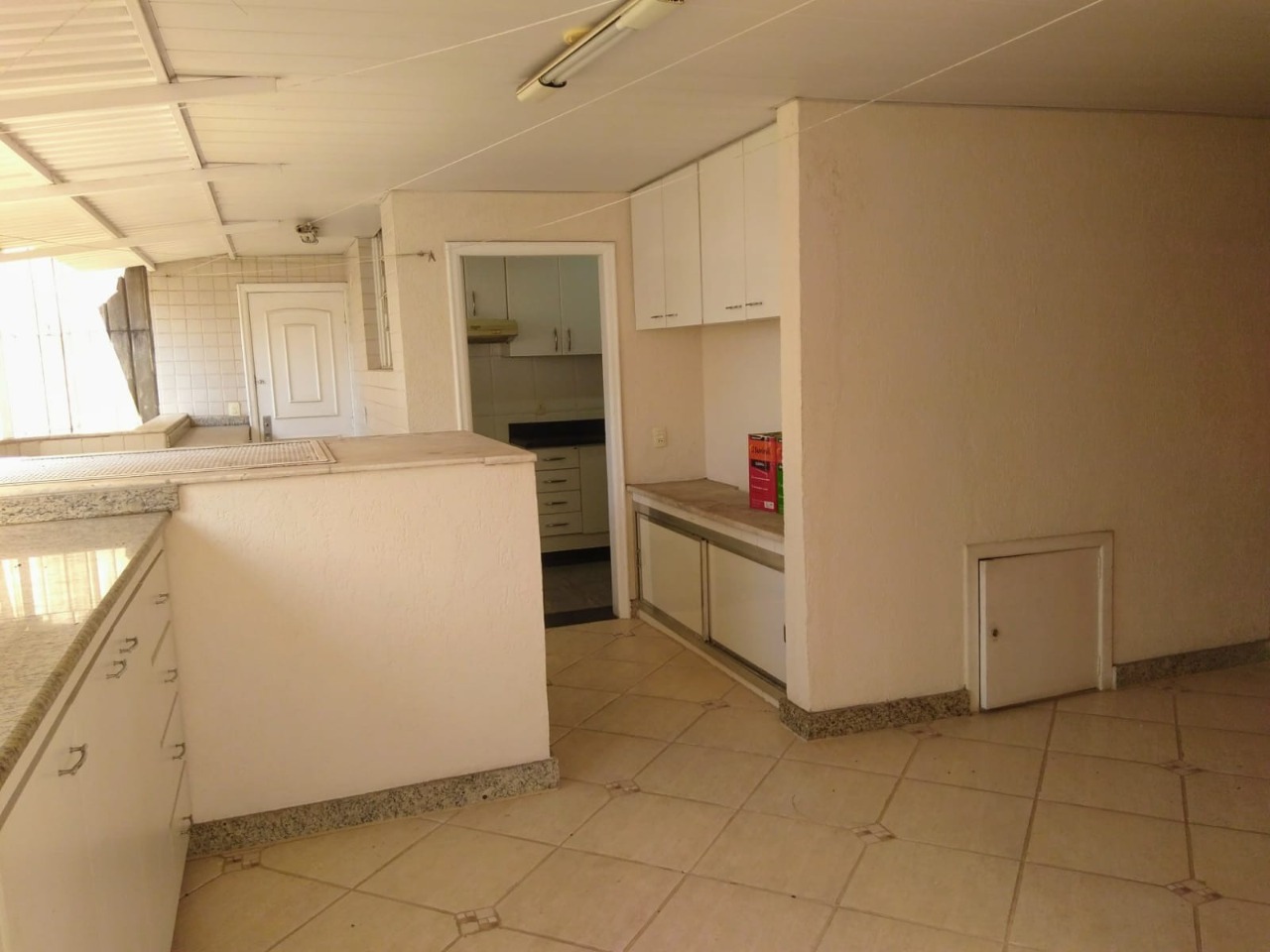 Apartamento à venda com 4 quartos, 180m² - Foto 21