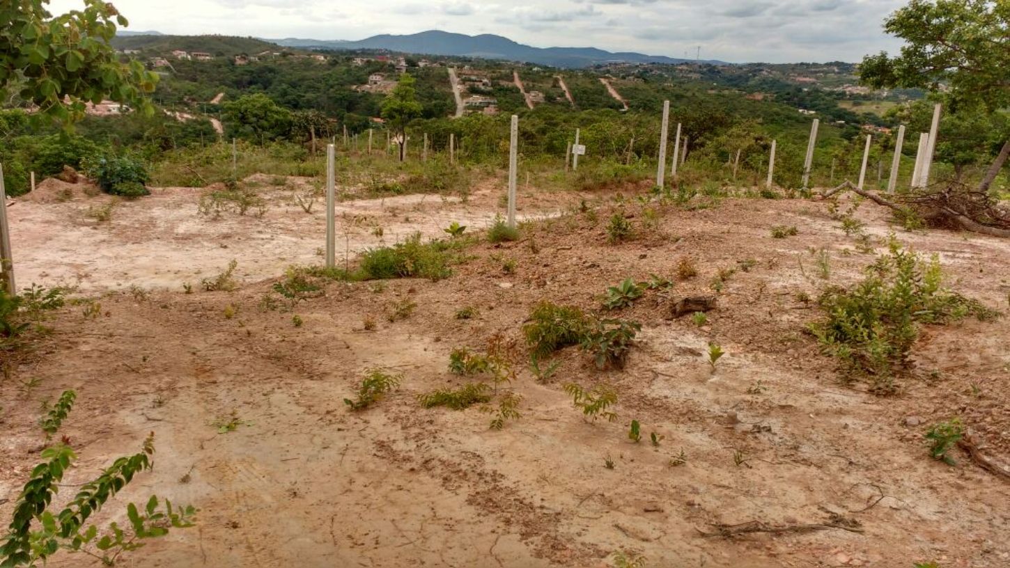 Terreno à venda, 300m² - Foto 1