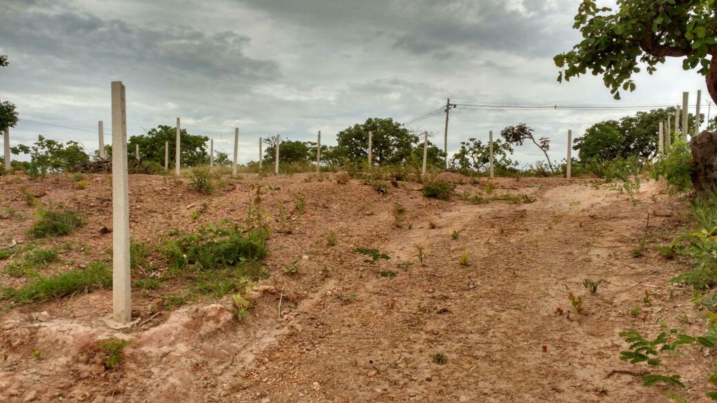 Lote / Terreno à venda em Ibirité, no bairro Palmeiras (Parque Durval De  Barros)