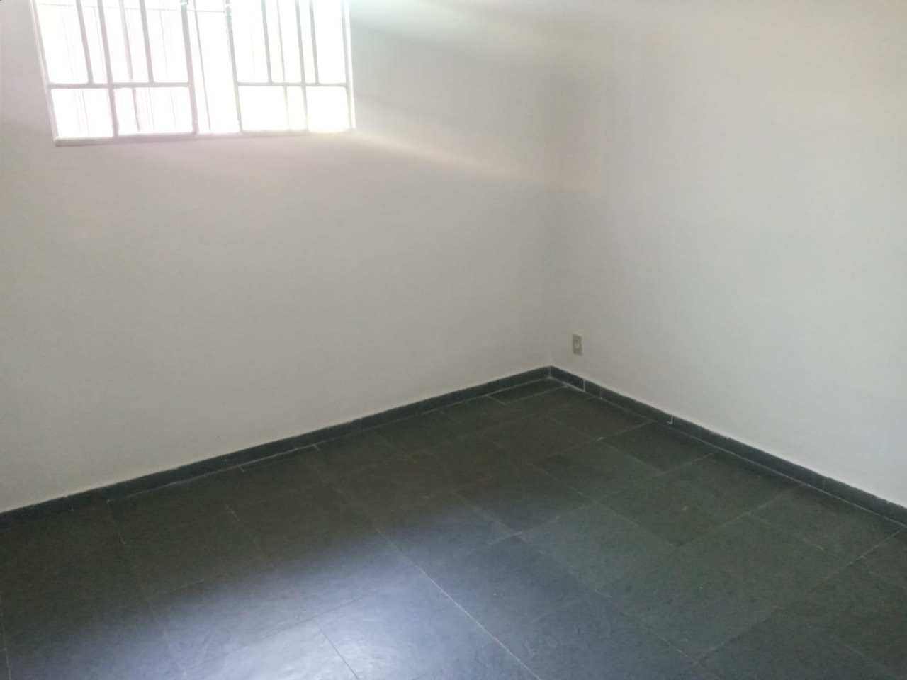 Casa à venda com 2 quartos, 177m² - Foto 11