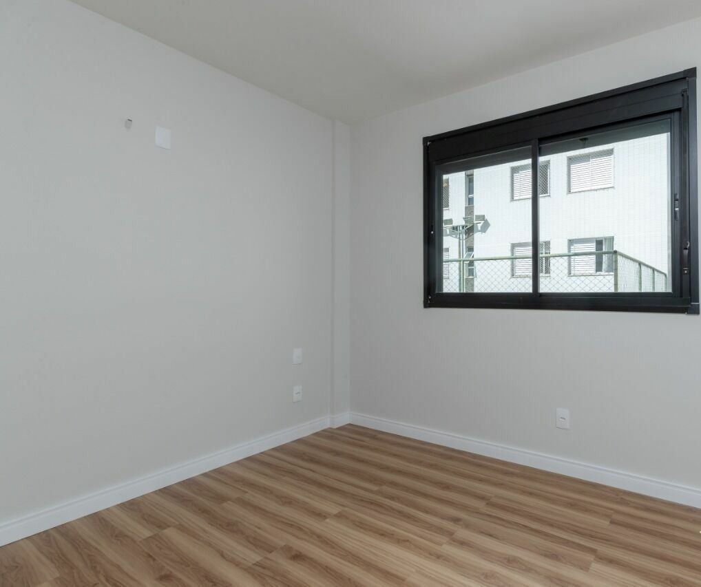 Apartamento à venda com 3 quartos, 83m² - Foto 4