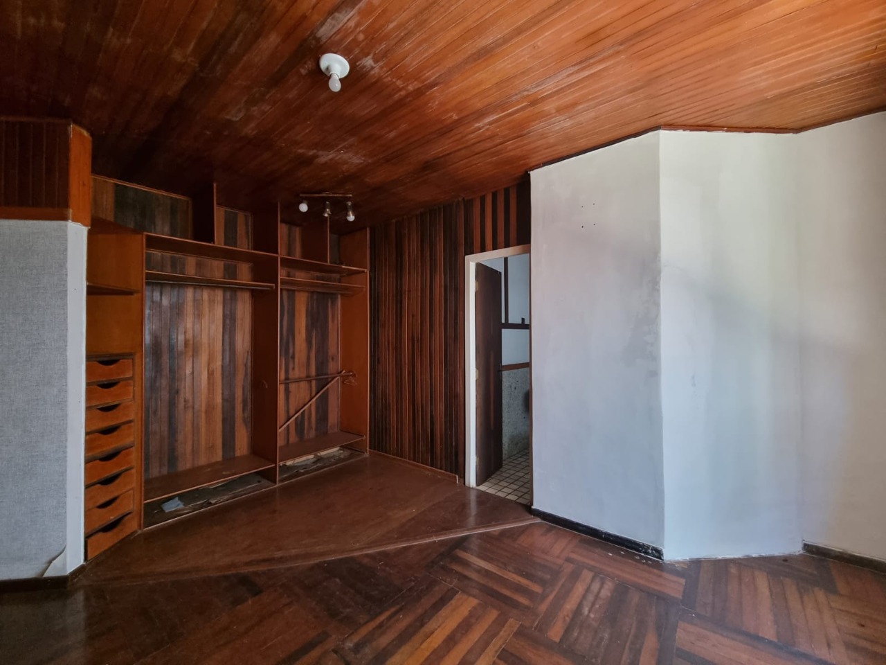 Casa à venda com 4 quartos, 500m² - Foto 18