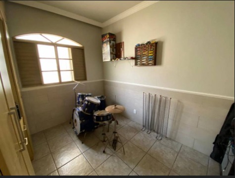 Casa à venda com 3 quartos, 200m² - Foto 12