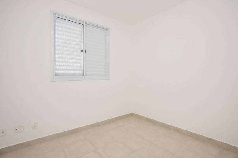 Apartamento à venda com 2 quartos, 98m² - Foto 3