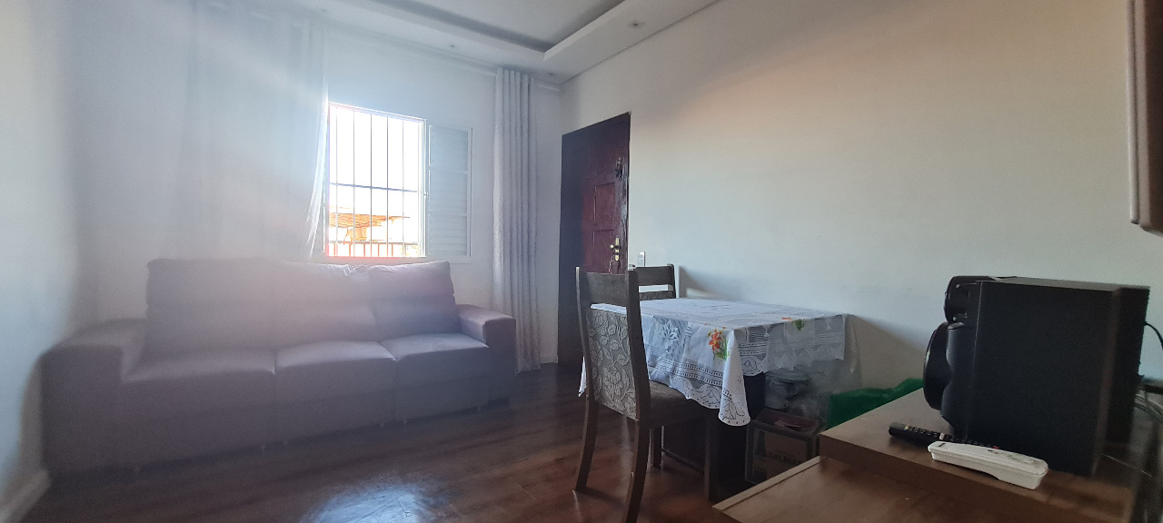 Apartamento à venda com 2 quartos, 70m² - Foto 2