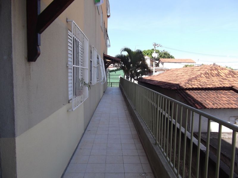 Apartamento à venda com 2 quartos, 70m² - Foto 1