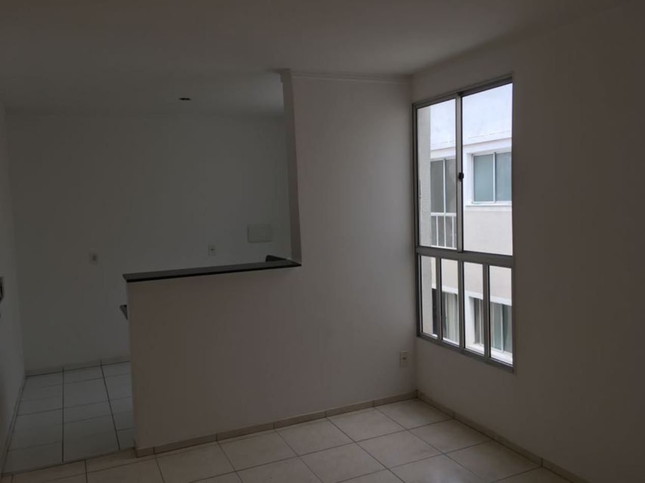 Apartamento à venda com 2 quartos, 45m² - Foto 2