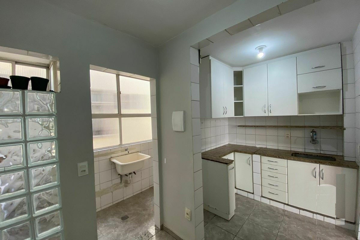 Apartamento à venda com 2 quartos, 72m² - Foto 11