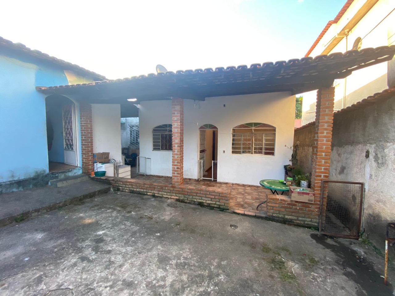 Casa à venda com 2 quartos, 400m² - Foto 2