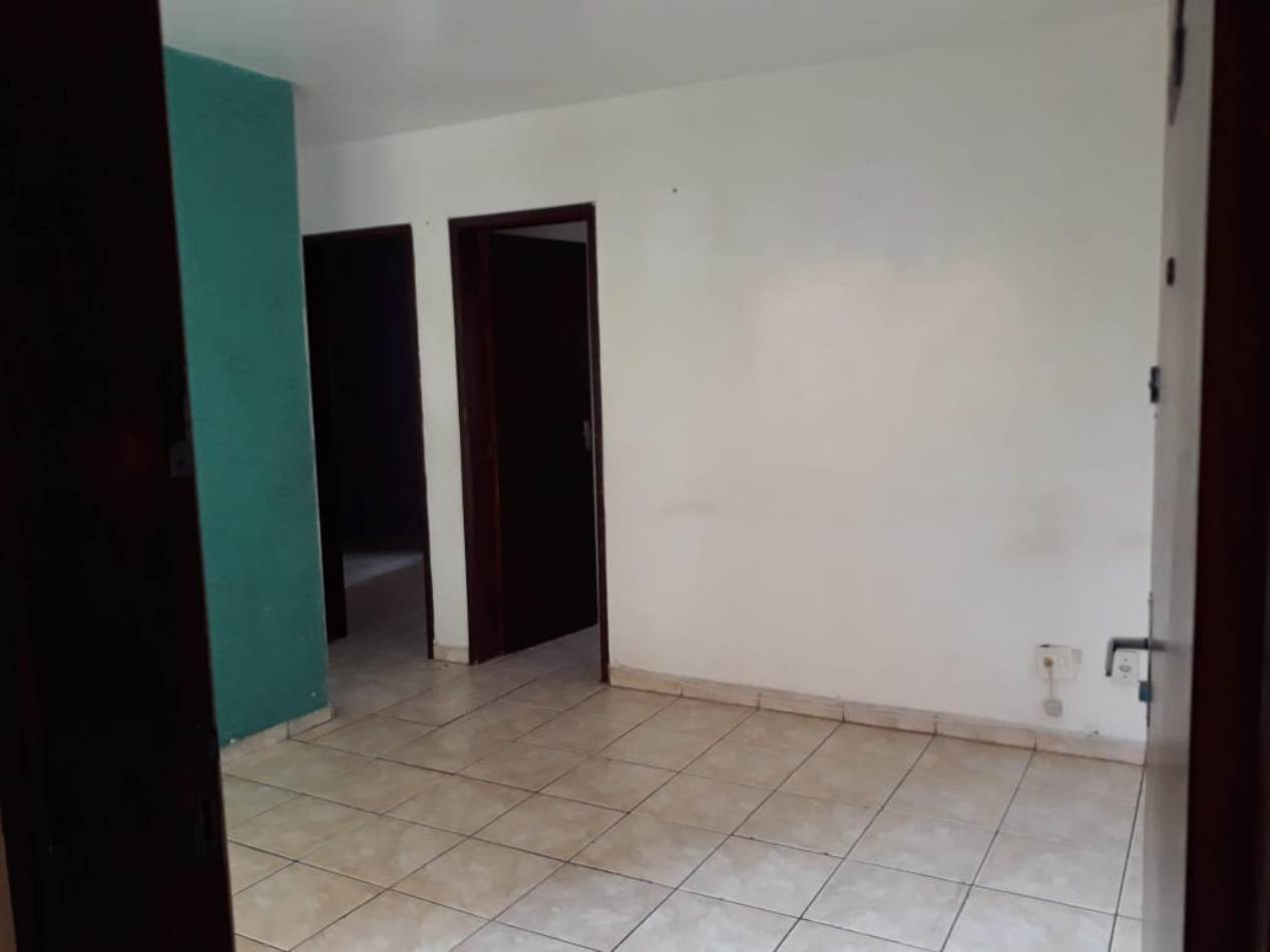 Apartamento à venda com 2 quartos, 45m² - Foto 2