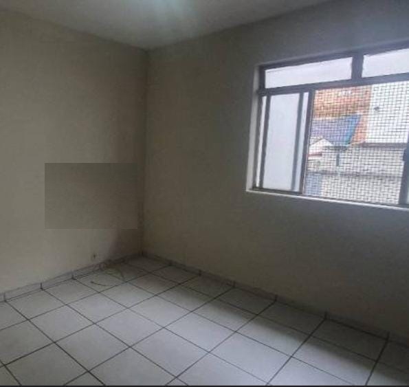 Apartamento à venda com 2 quartos, 90m² - Foto 5