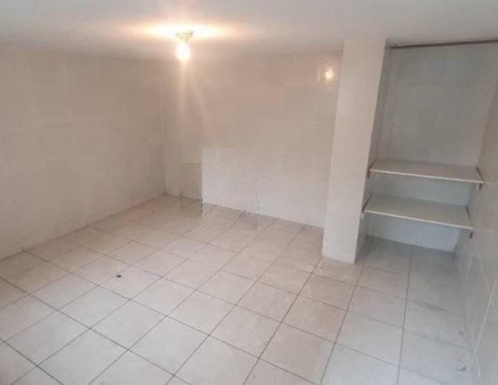 Apartamento à venda com 2 quartos, 90m² - Foto 18