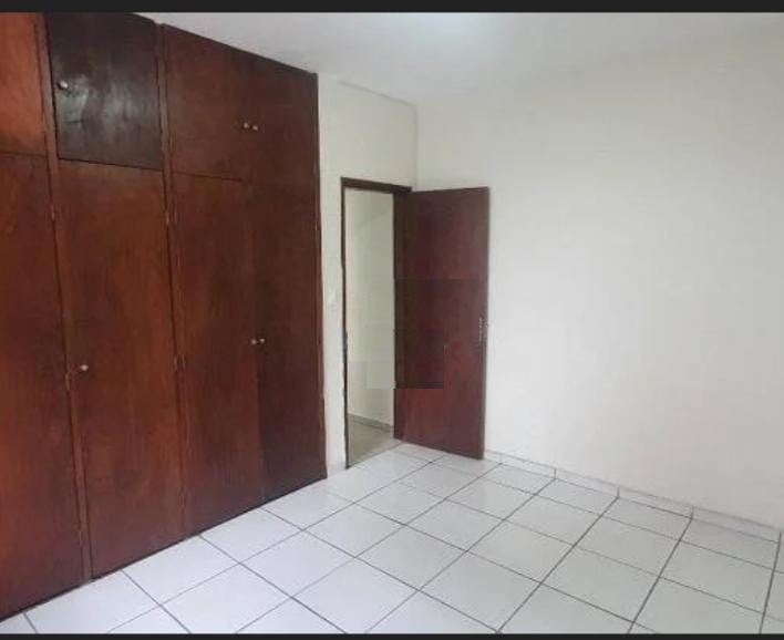 Apartamento à venda com 2 quartos, 90m² - Foto 10