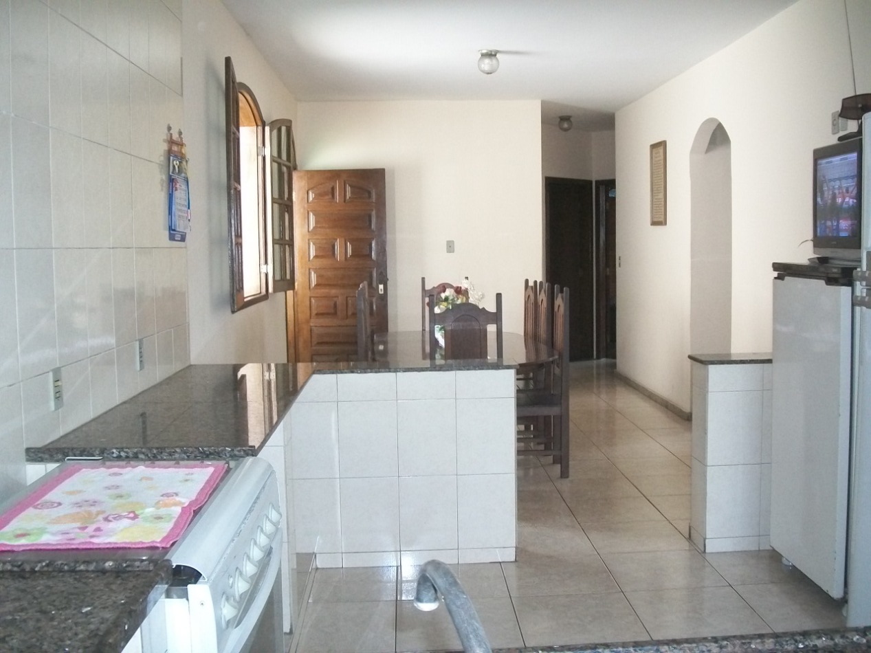 Casa à venda com 6 quartos, 360m² - Foto 8