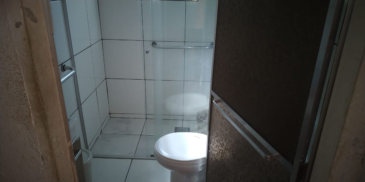 Casa à venda com 4 quartos, 200m² - Foto 9