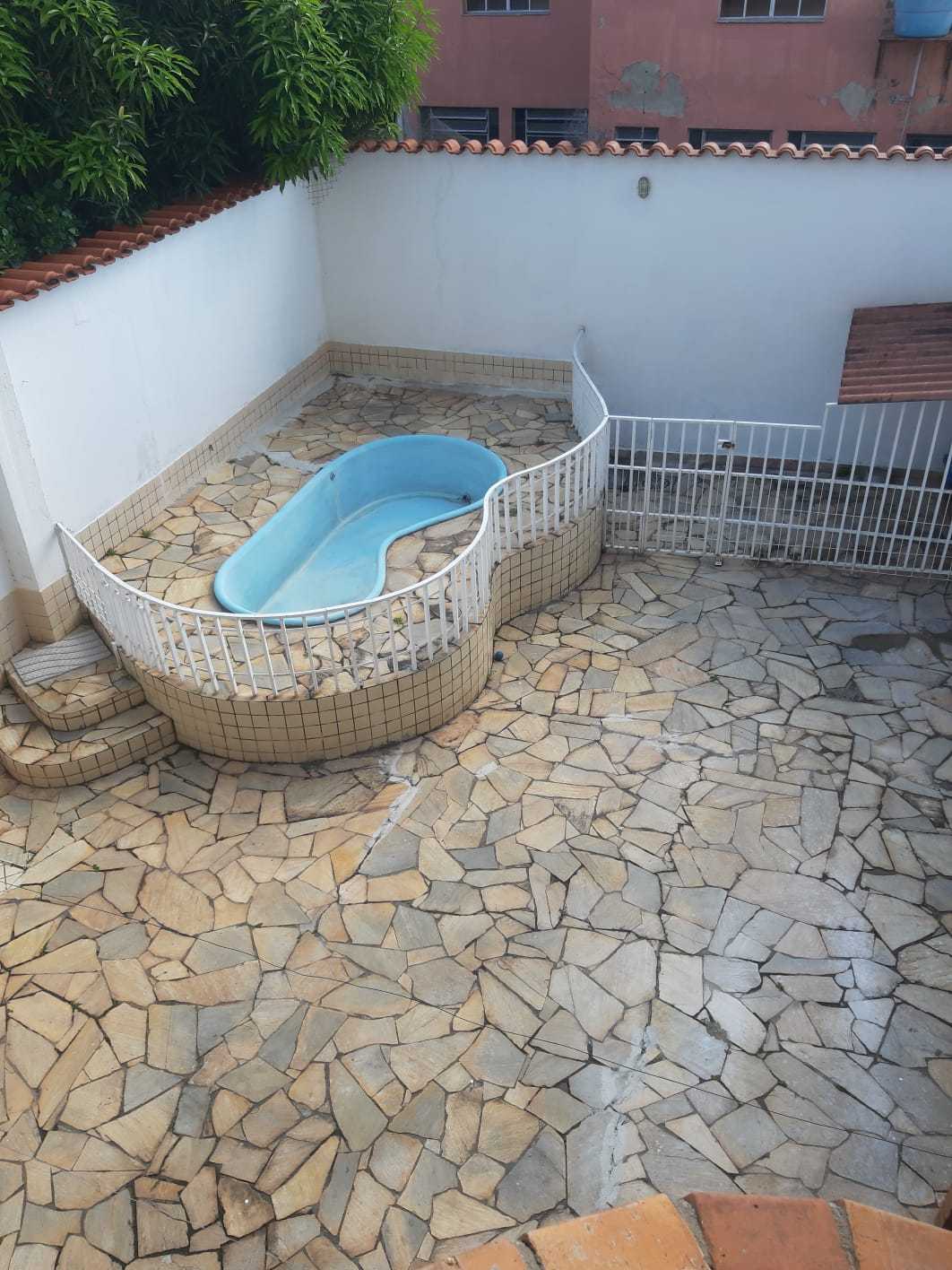 Casa à venda com 3 quartos, 140m² - Foto 16