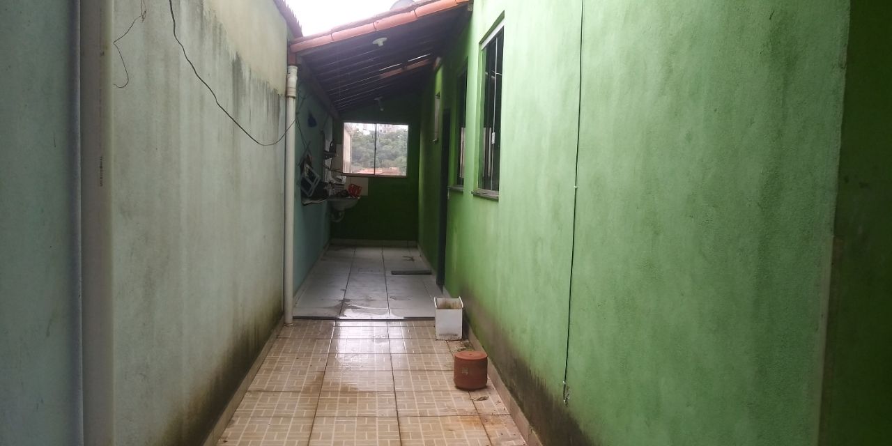 Casa à venda com 4 quartos, 120m² - Foto 9