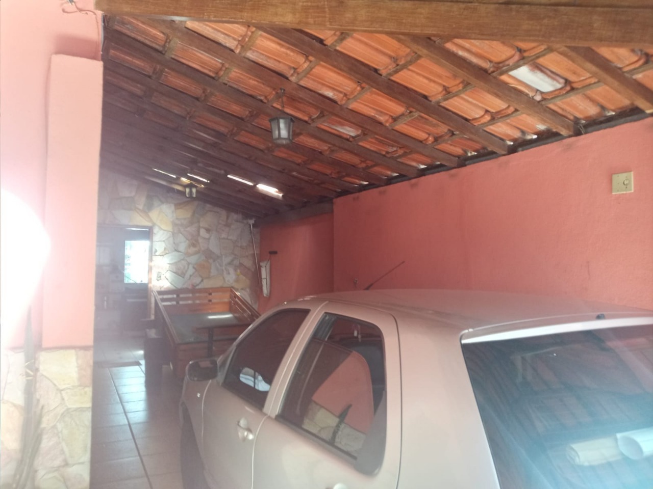 Casa à venda com 3 quartos, 200m² - Foto 2