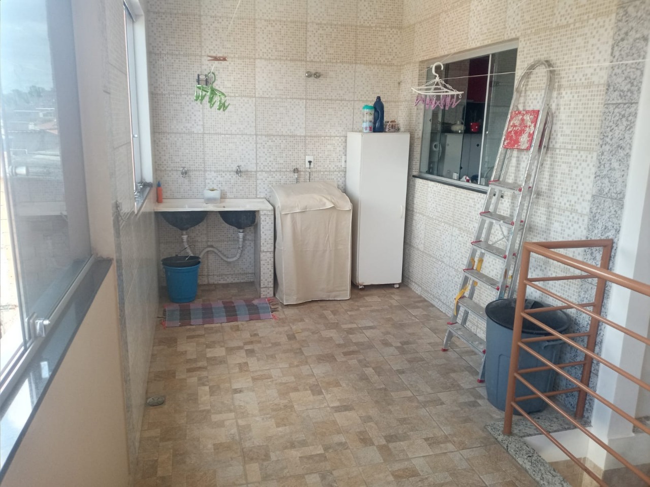 Casa à venda com 3 quartos, 200m² - Foto 18