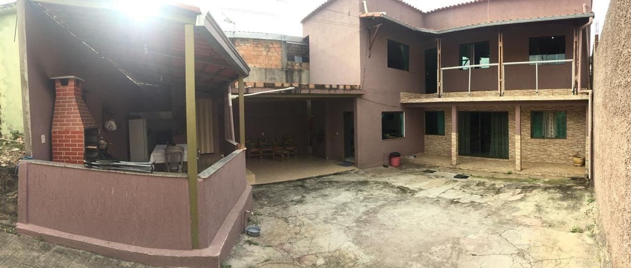 Casa à venda com 4 quartos, 360m² - Foto 3