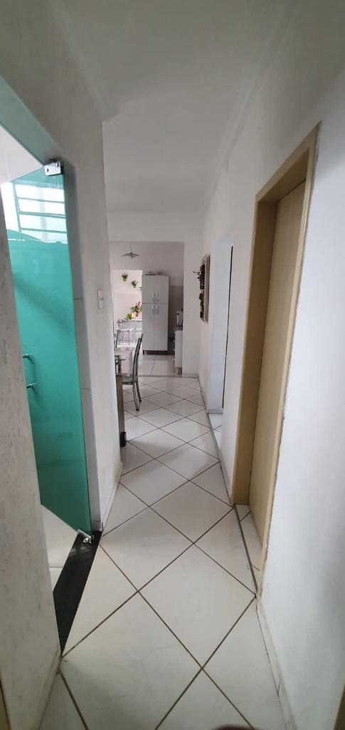 Casa à venda com 3 quartos, 360m² - Foto 25