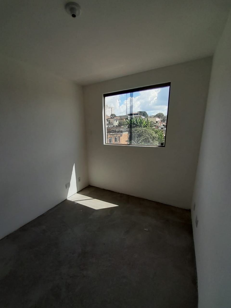 Apartamento à venda com 2 quartos, 55m² - Foto 1