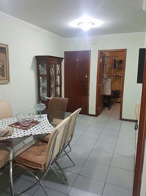 Apartamento à venda com 3 quartos, 68m² - Foto 2