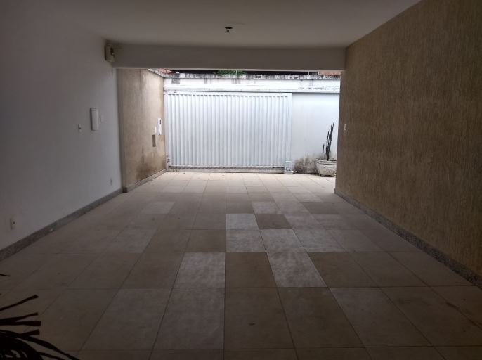 Casa à venda com 3 quartos, 240m² - Foto 11