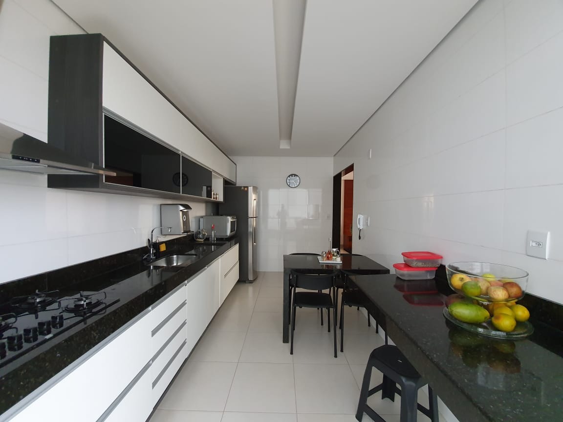 Apartamento à venda com 3 quartos, 93m² - Foto 7