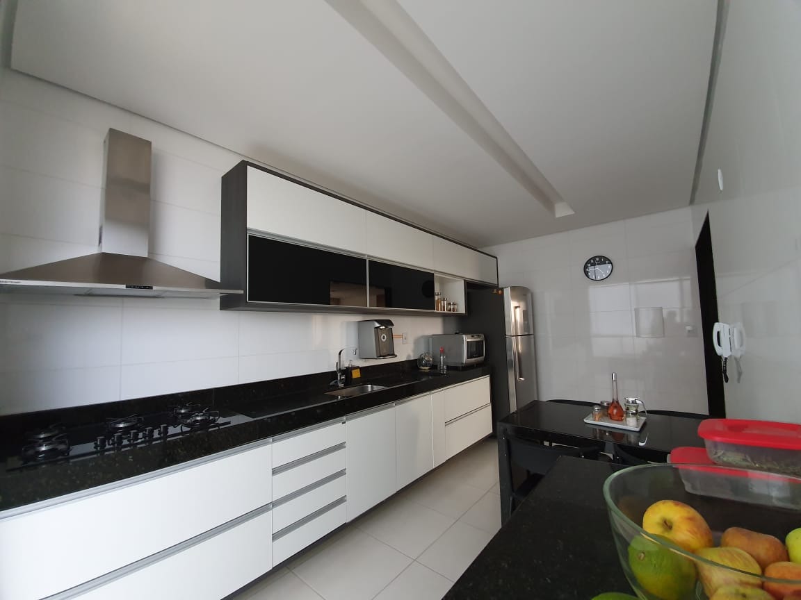 Apartamento à venda com 3 quartos, 93m² - Foto 8