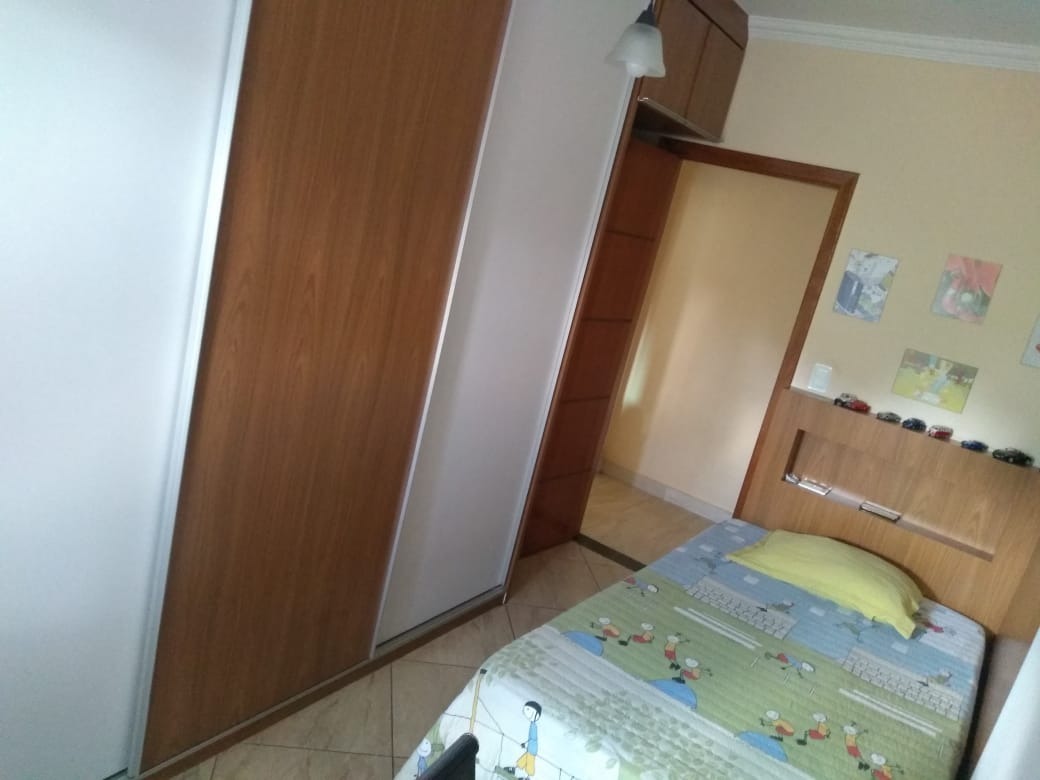 Casa à venda com 2 quartos, 180m² - Foto 6