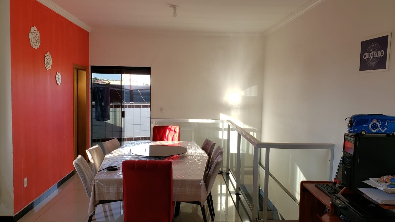 Cobertura à venda com 4 quartos, 215m² - Foto 3