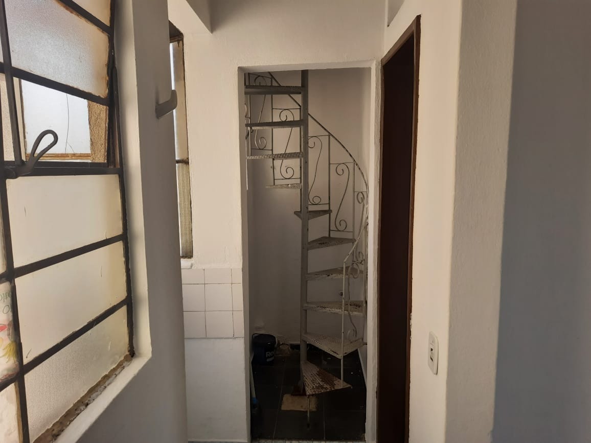 Cobertura à venda com 2 quartos, 60m² - Foto 11