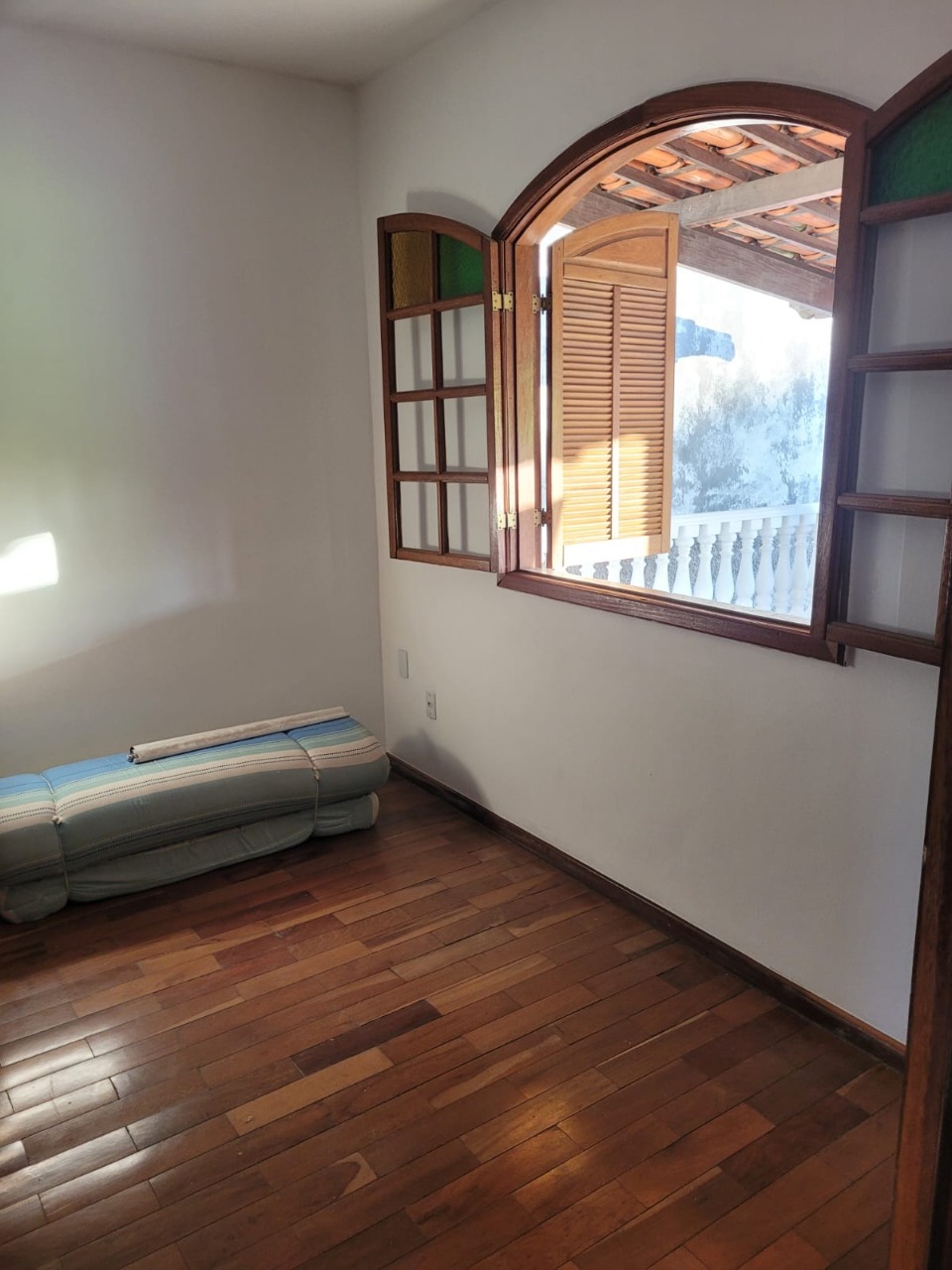 Casa à venda com 3 quartos, 250m² - Foto 9