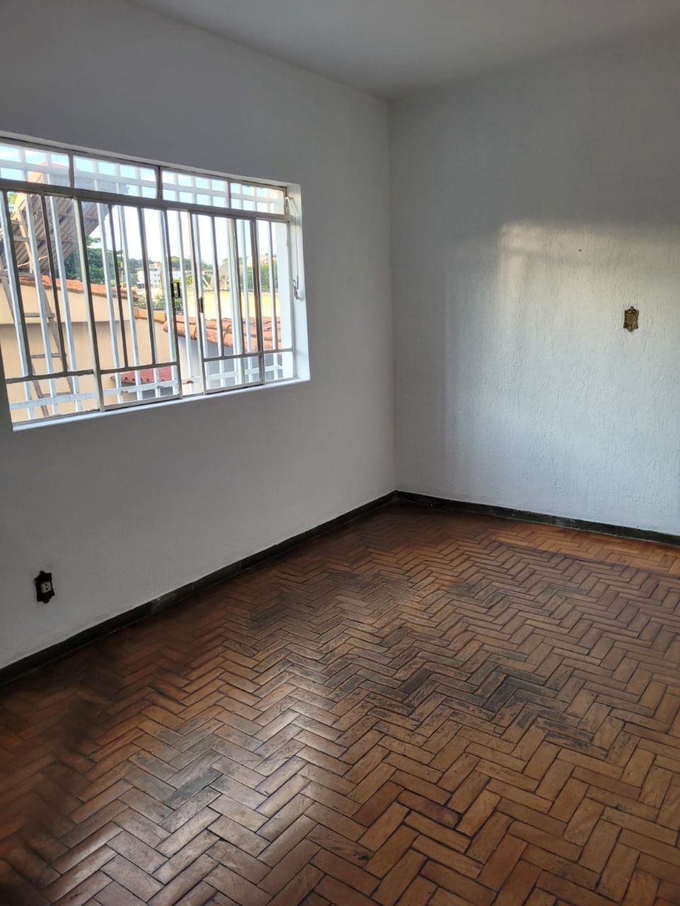 Casa à venda com 3 quartos, 250m² - Foto 8