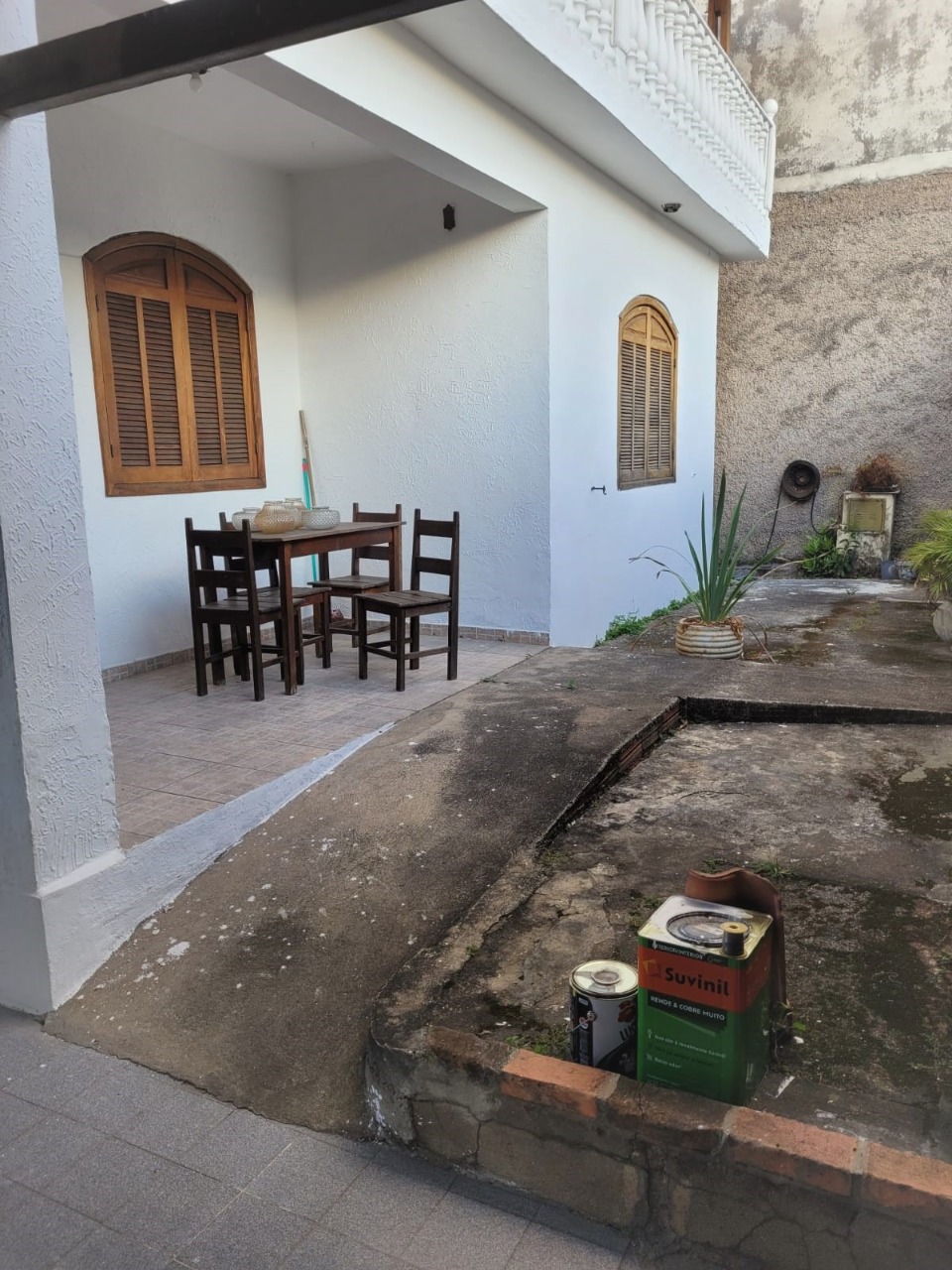 Casa à venda com 3 quartos, 250m² - Foto 2