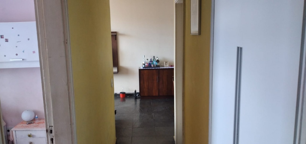 Apartamento à venda com 3 quartos, 90m² - Foto 8