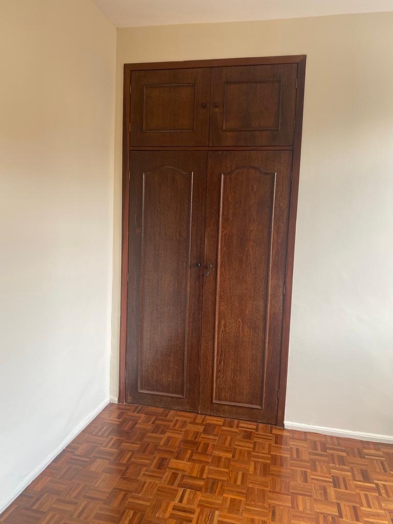 Apartamento para alugar com 2 quartos, 70m² - Foto 4